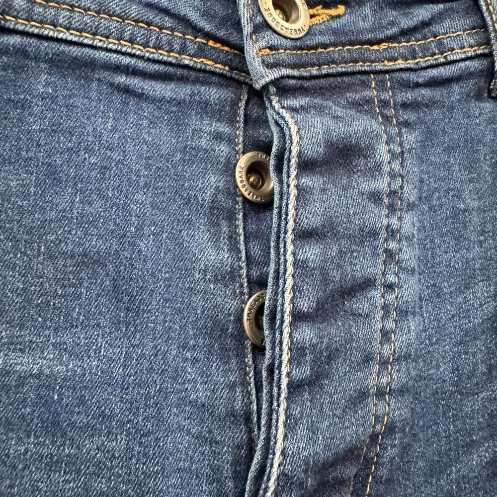 Thread bare jeans size 32 - Picture 4 of 8